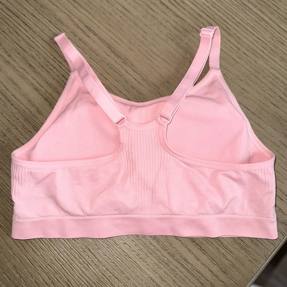 Womens Skechers PINK Sports Bra Size XL racerback - Picture 2 of 3